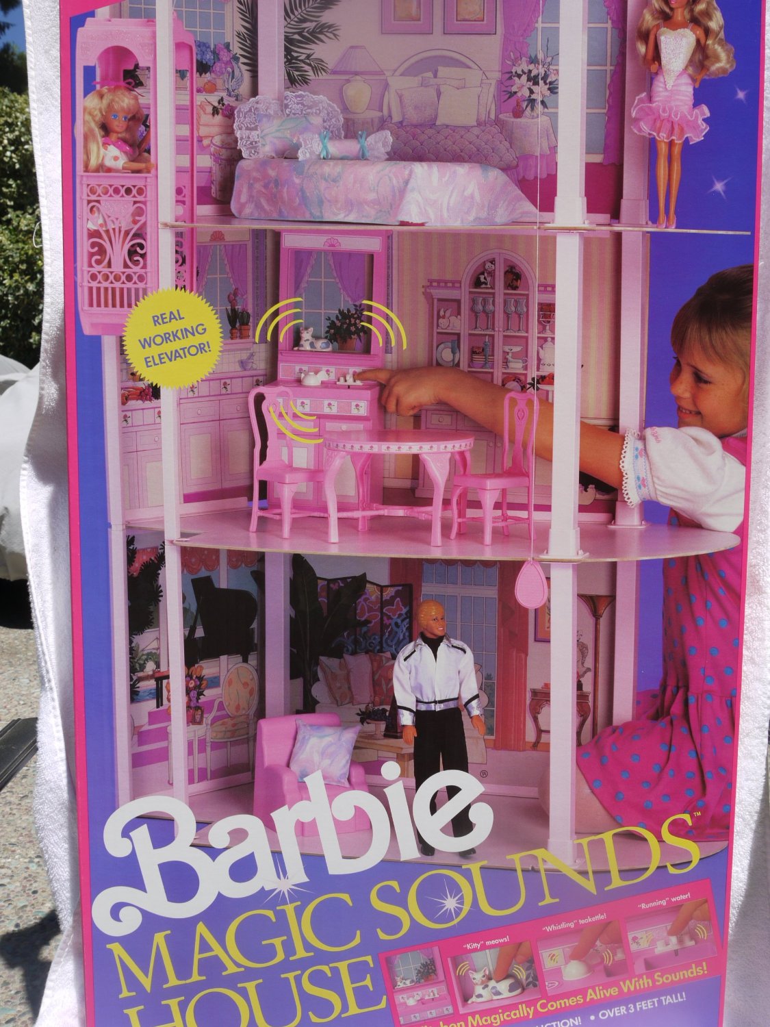 barbie dream house with elevator 90s