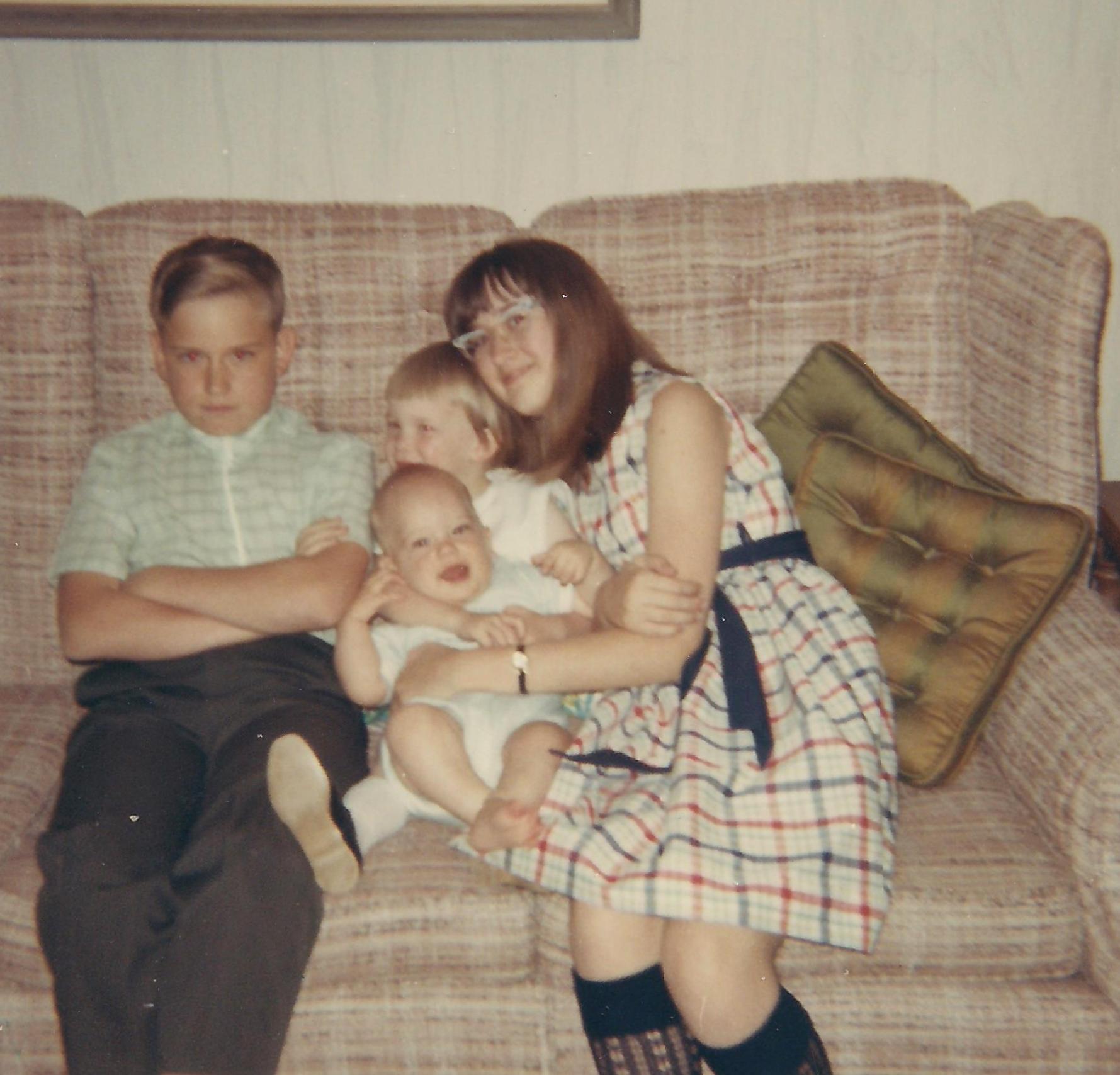 4 kids1968 cropped